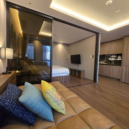 Hera Haeundae Beach Premium Ocean View # Sea View Busan Exterior photo