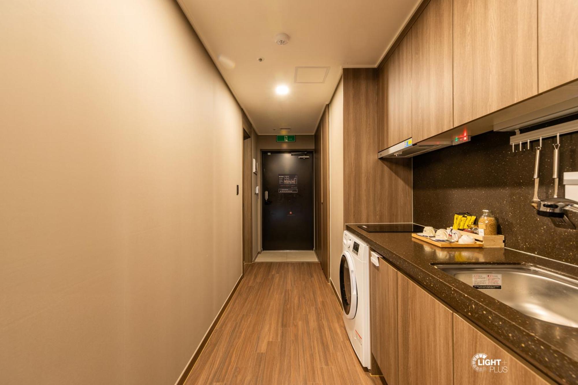 Hera Haeundae Beach Premium Ocean View # Sea View Busan Exterior photo