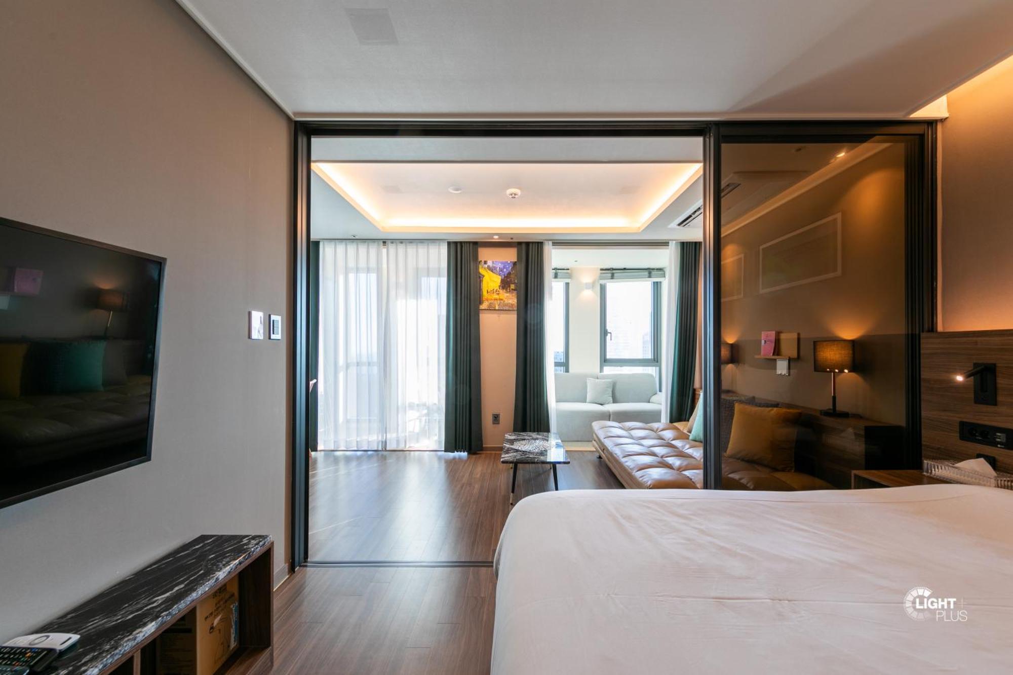 Hera Haeundae Beach Premium Ocean View # Sea View Busan Exterior photo