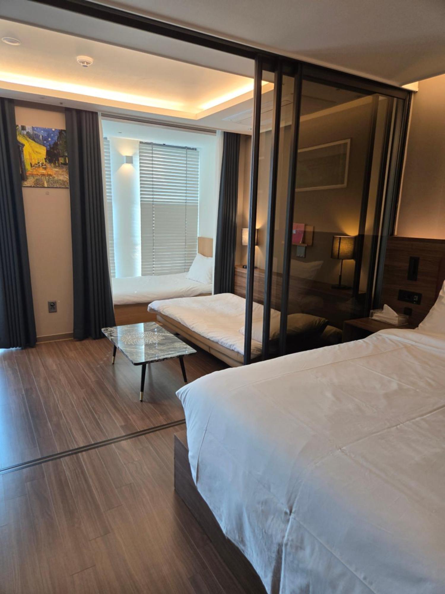 Hera Haeundae Beach Premium Ocean View # Sea View Busan Exterior photo